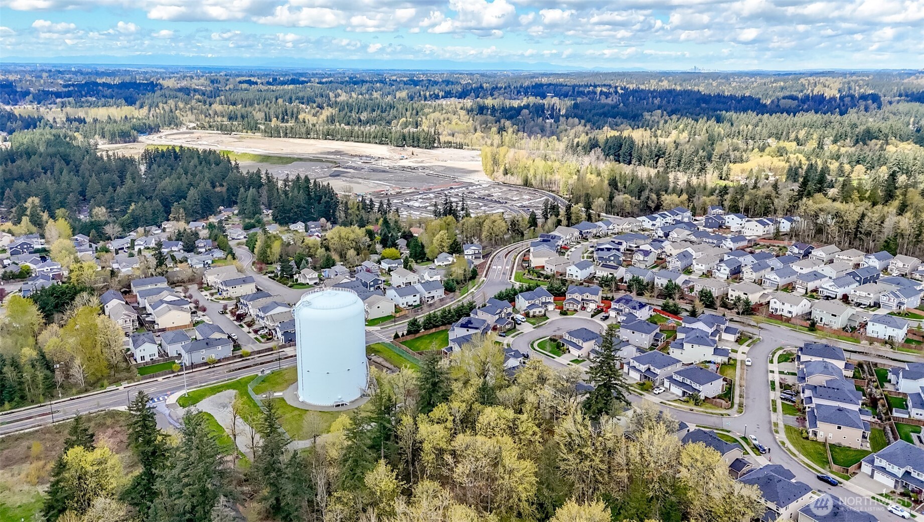 20531 SE 258th Place , Covington, WA 98042