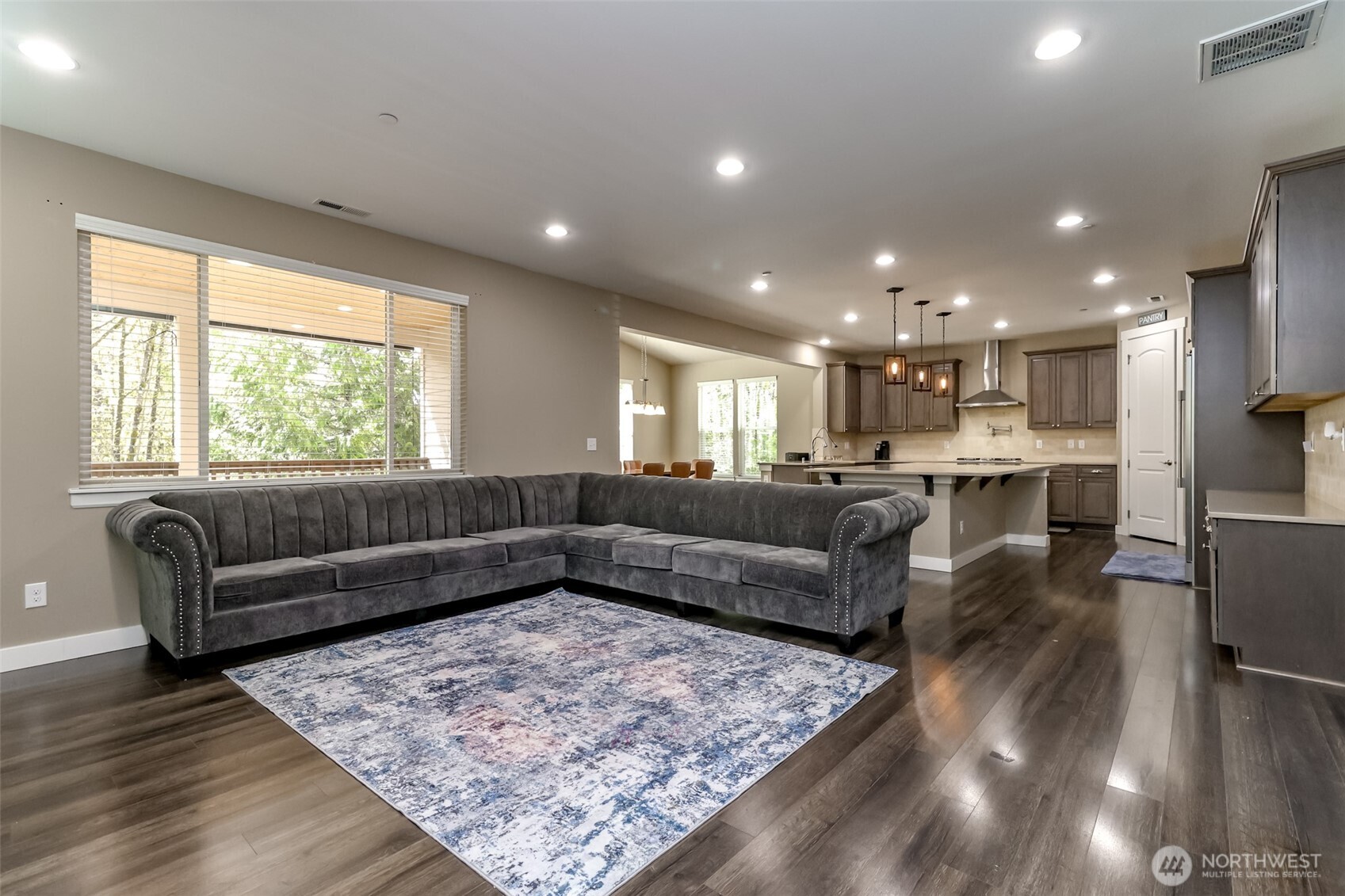 20531 SE 258th Place , Covington, WA 98042