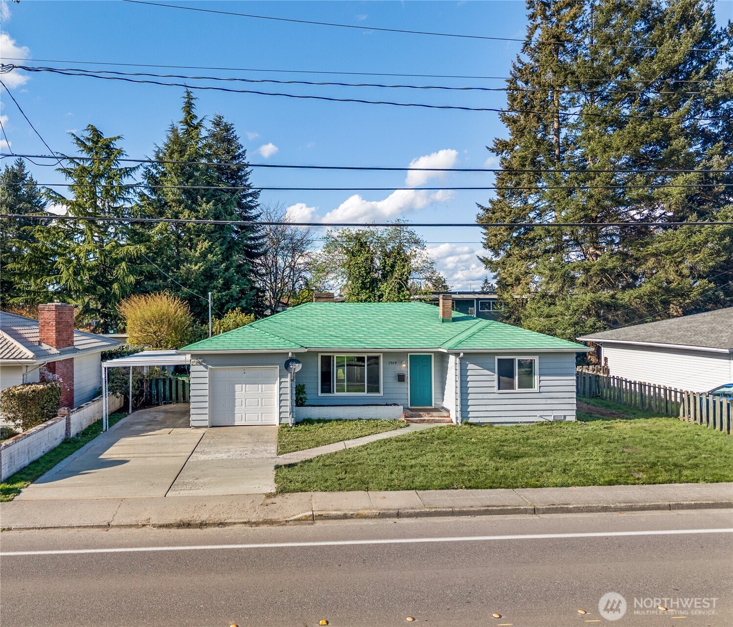 1909 Grove Street , Marysville, WA 98270