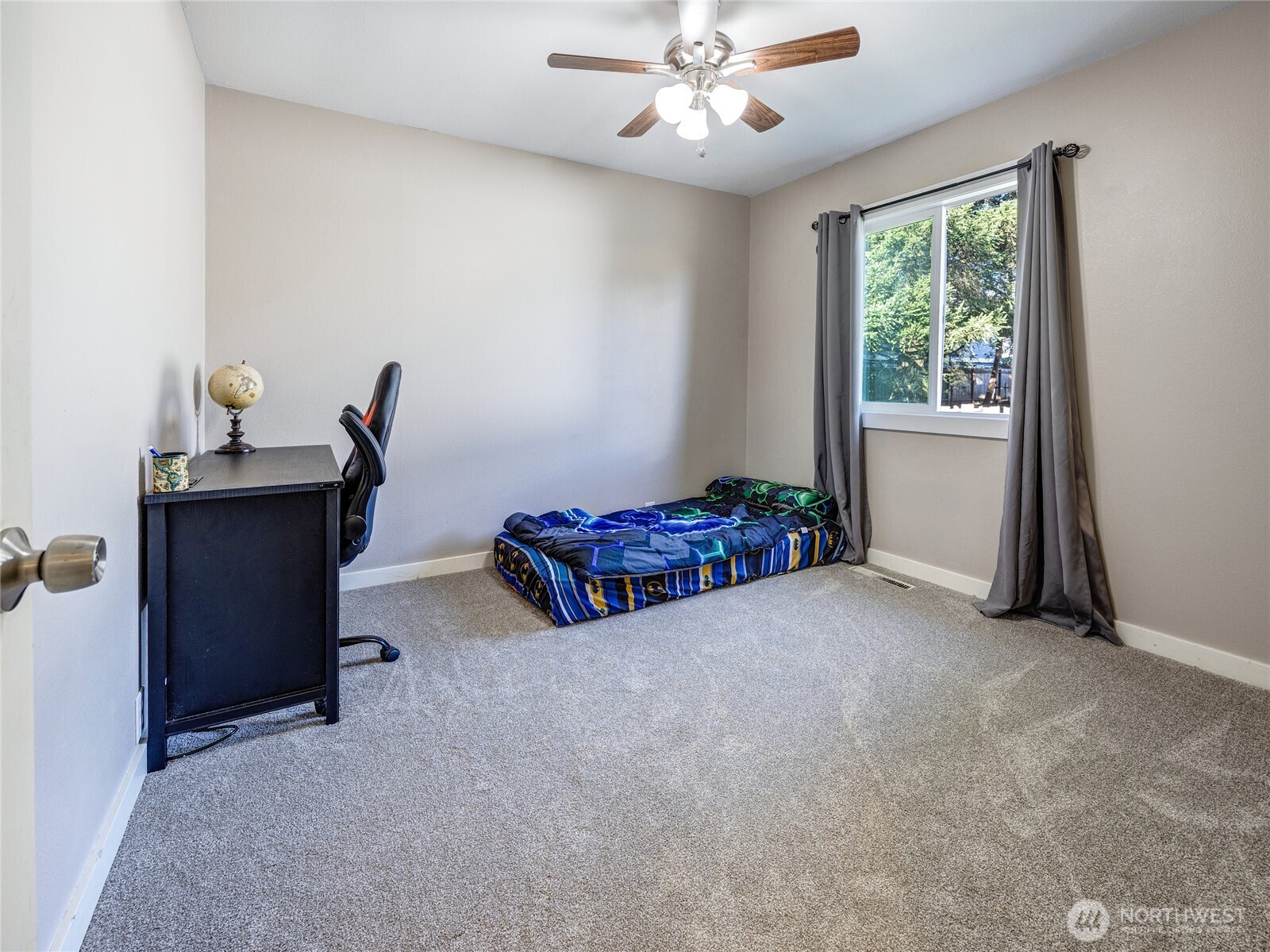 1909 Grove Street , Marysville, WA 98270