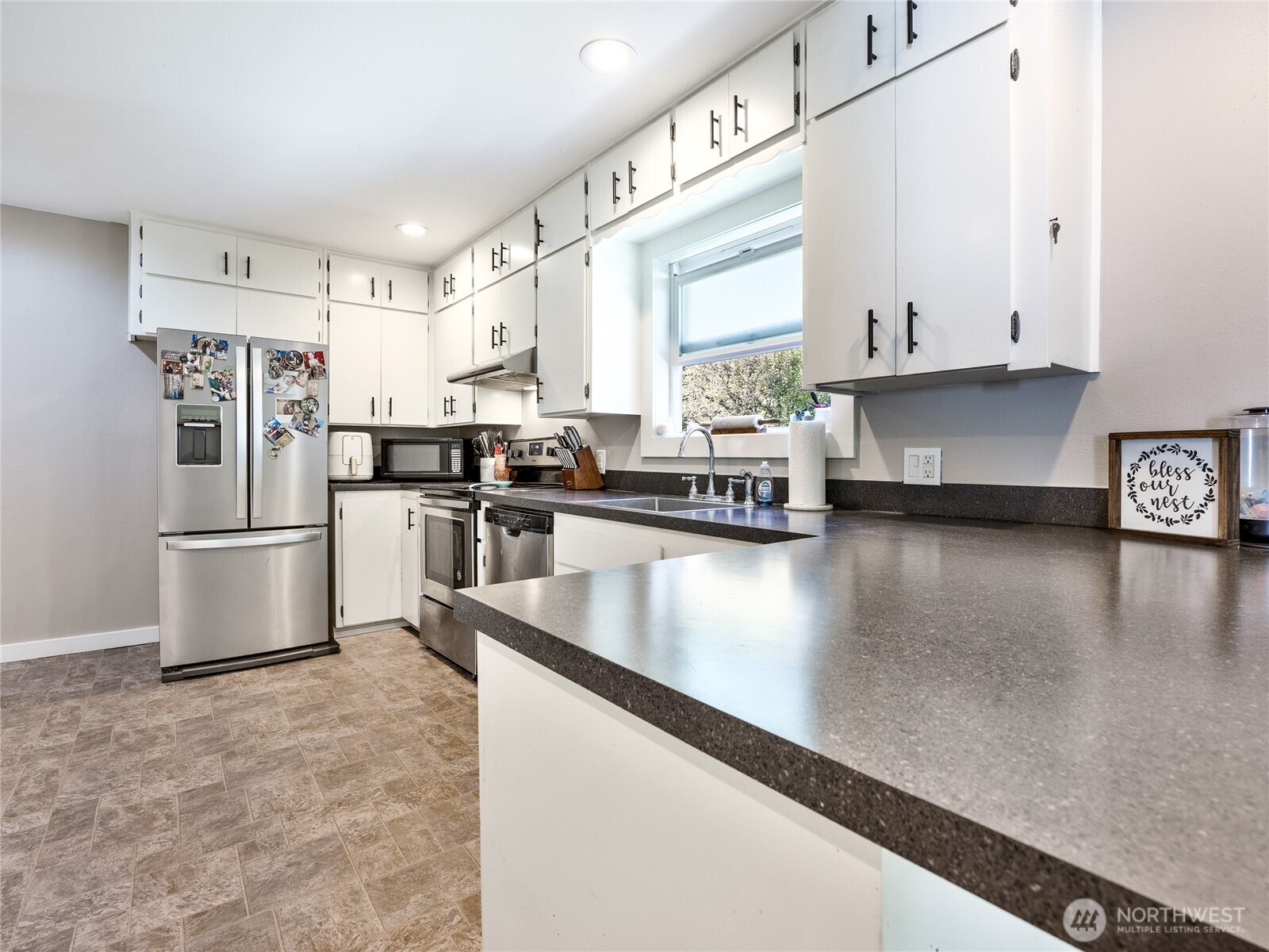 1909 Grove Street , Marysville, WA 98270