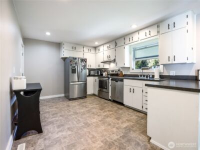 1909 Grove Street , Marysville, WA 98270 - Photo 5