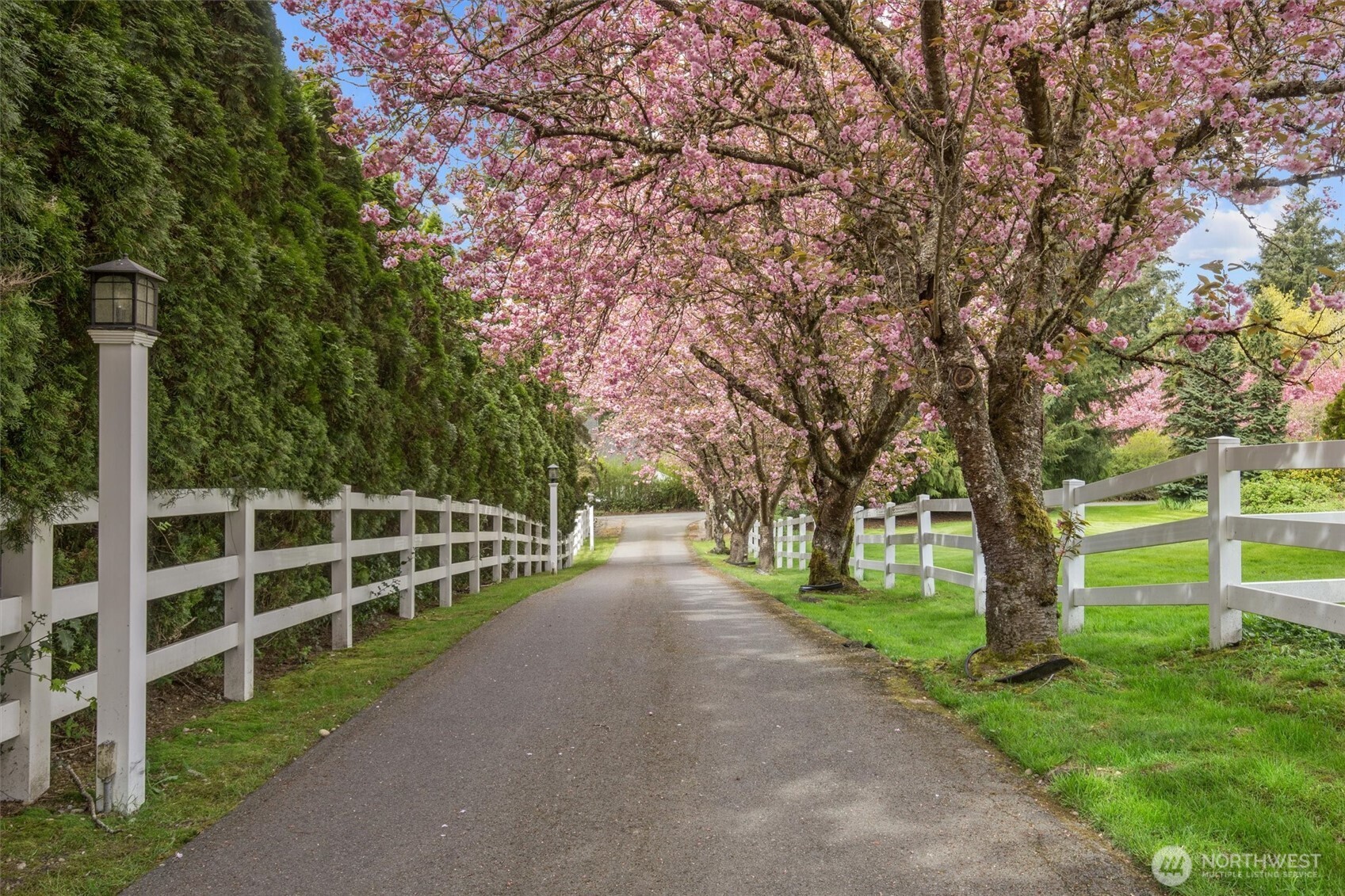 15808 163rd Avenue NE, Woodinville, WA 98072