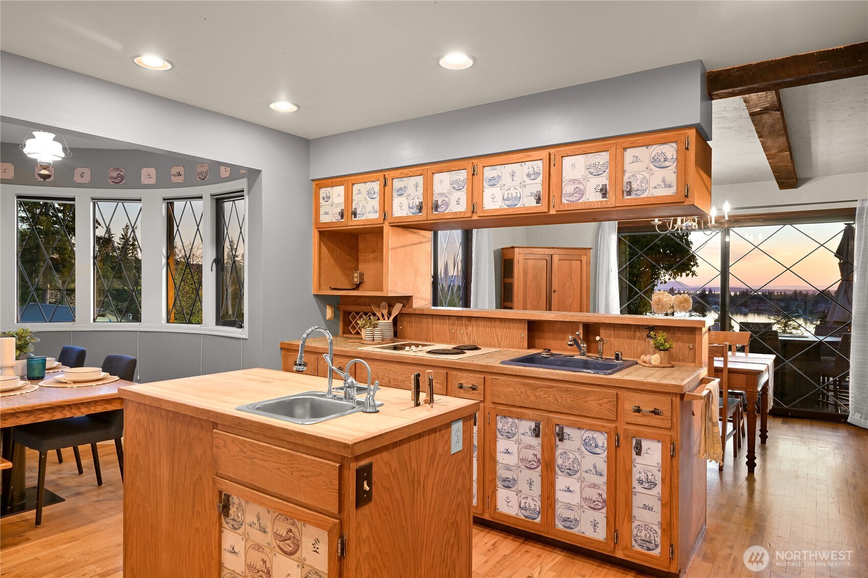 5225 E North Street , Bellingham, WA 98226