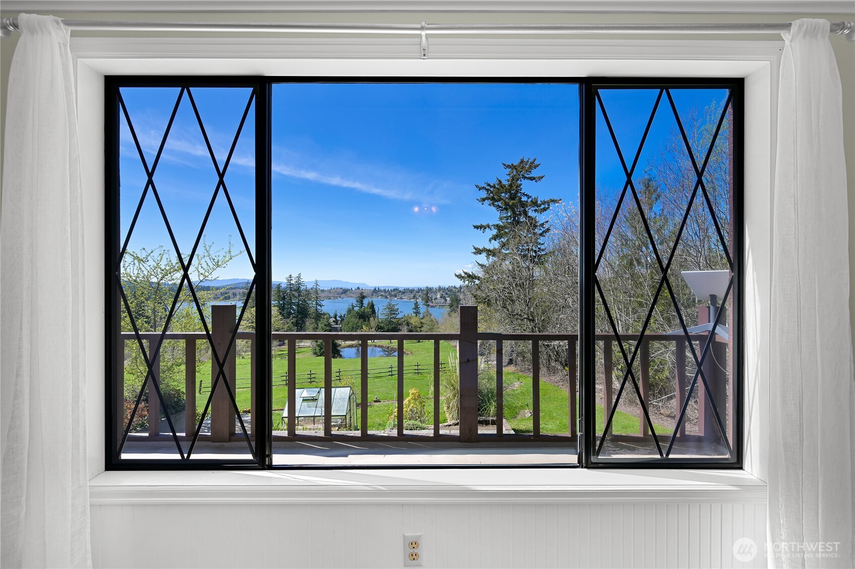 5225 E North Street , Bellingham, WA 98226