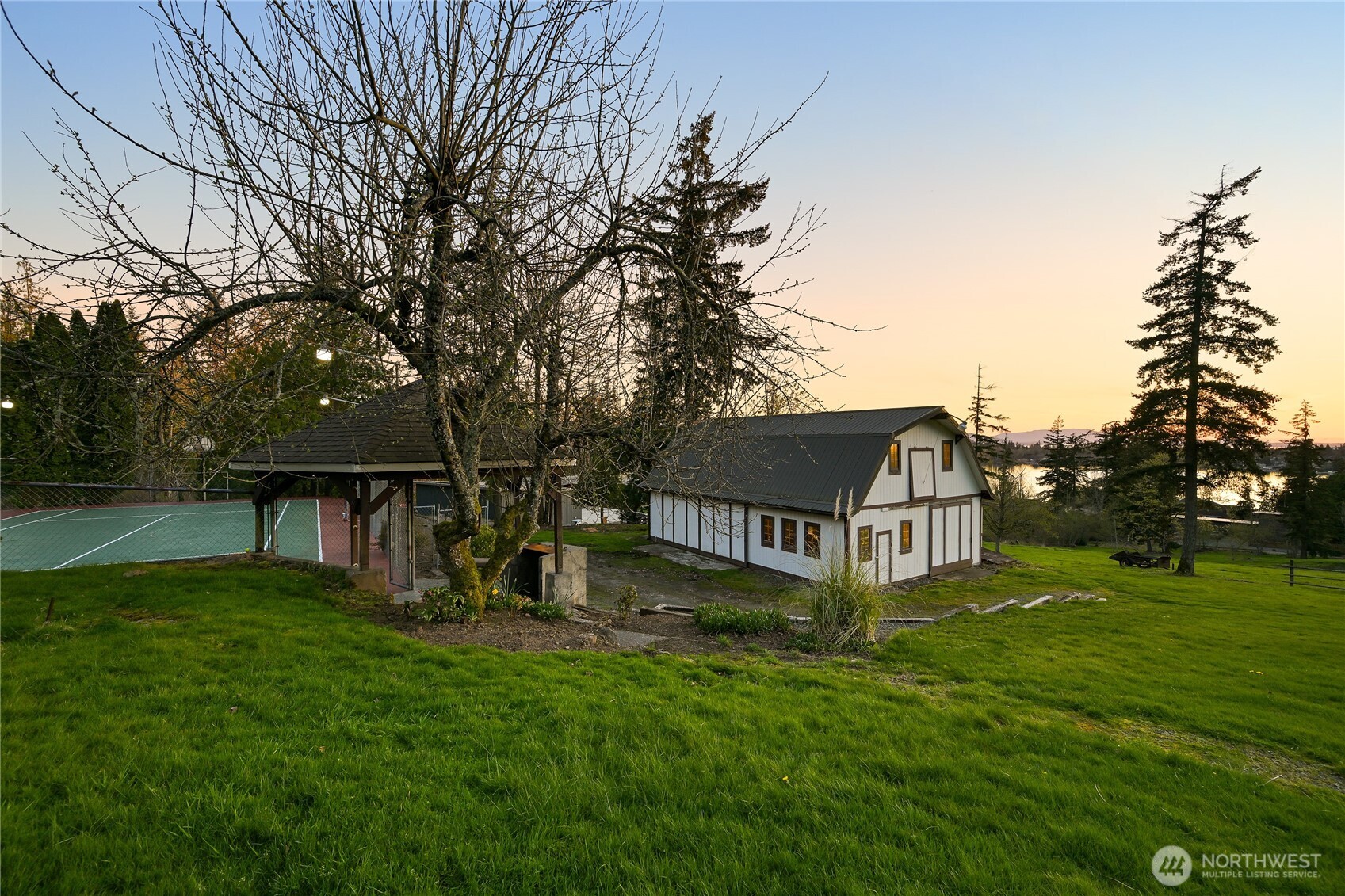 5225 E North Street , Bellingham, WA 98226