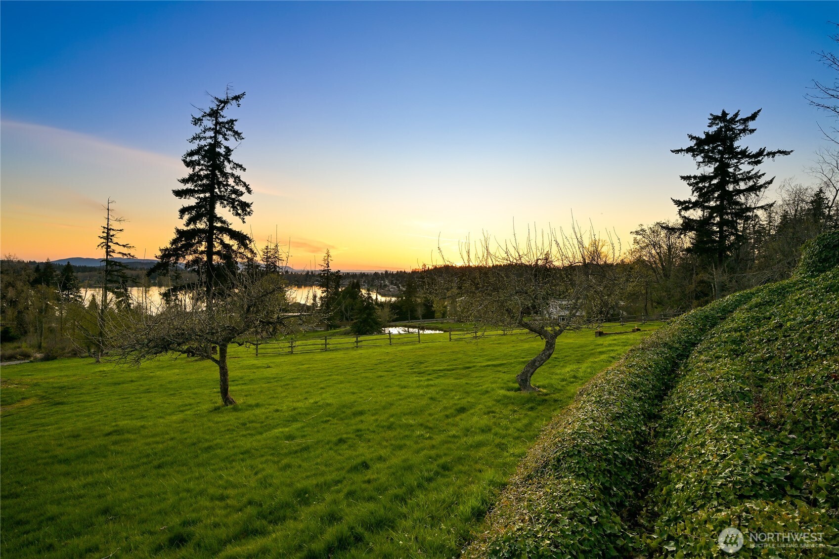 5225 E North Street , Bellingham, WA 98226