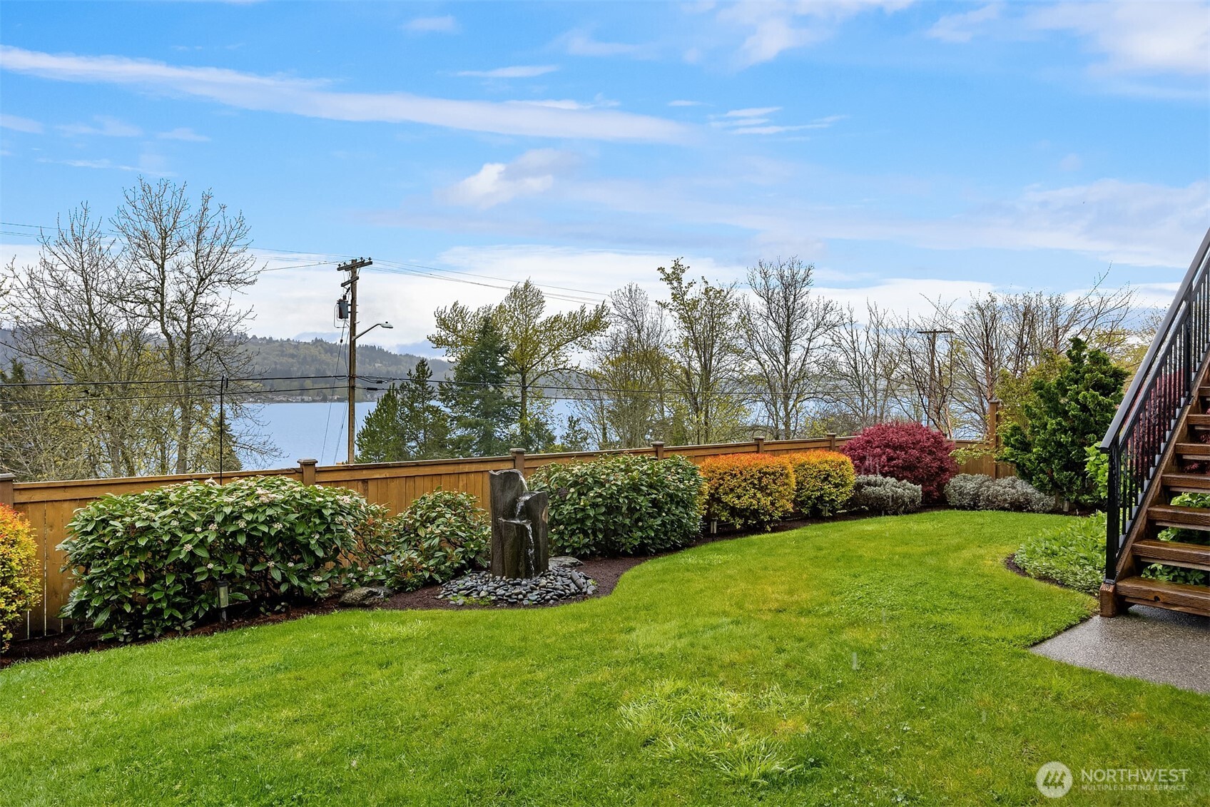 3825 201st Court SE, Sammamish, WA 98075