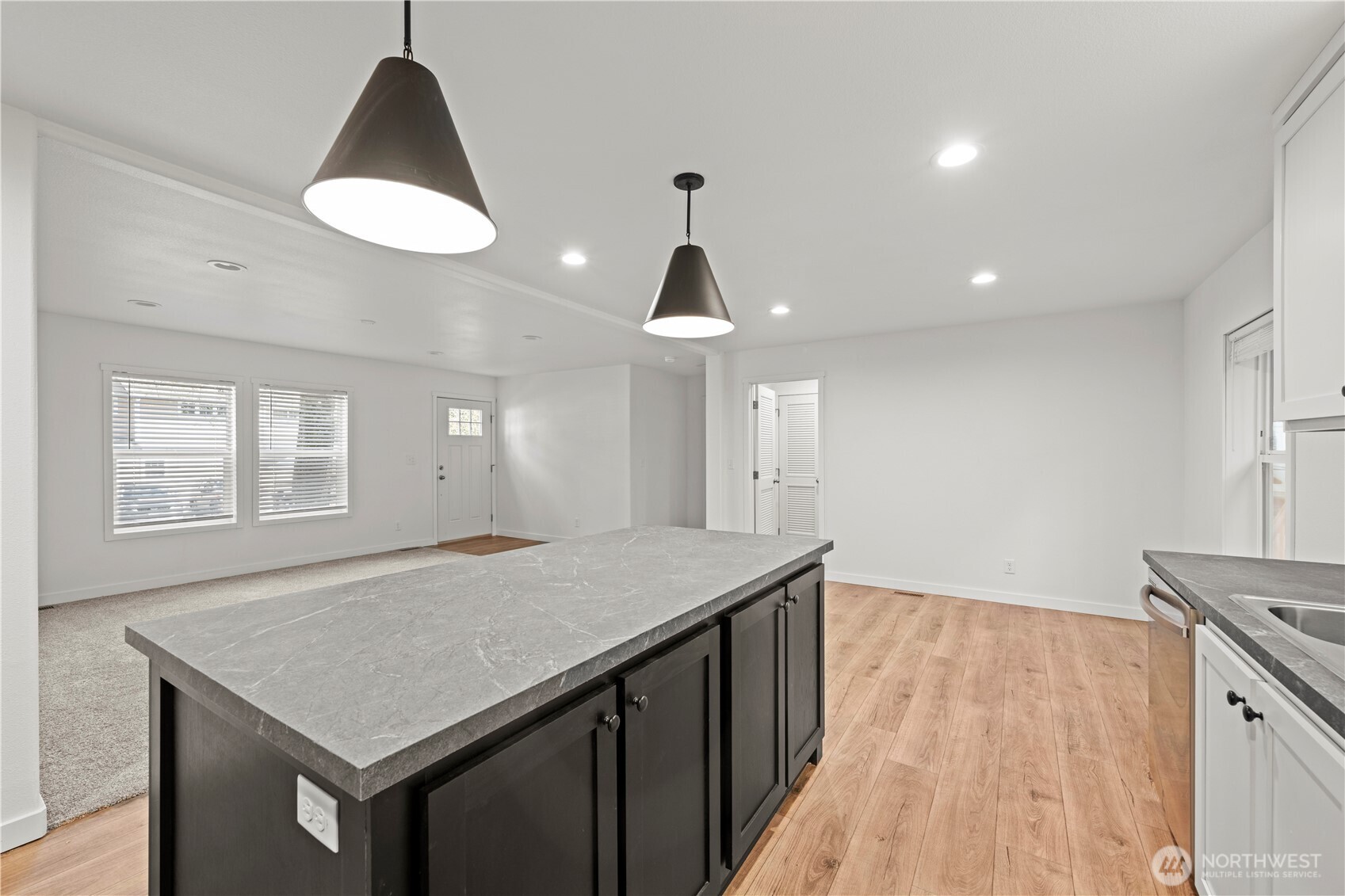 13016 Green Mountain Way , Granite Falls, WA 98252