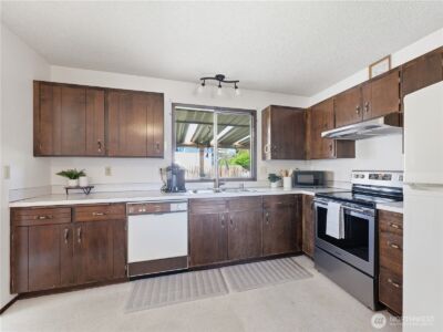 214 S Kansas Avenue , East Wenatchee, WA 98802 - Photo 17