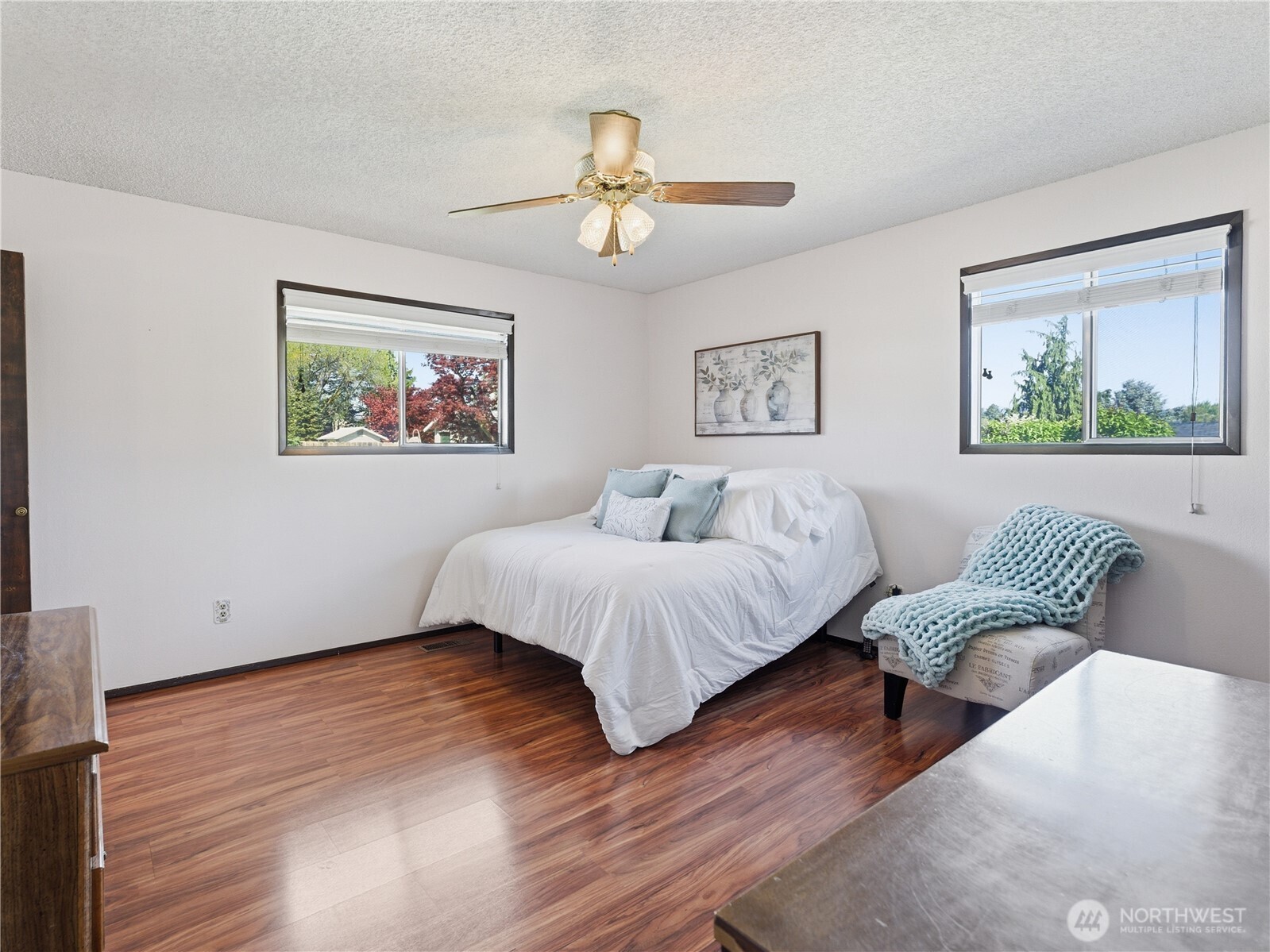 214 S Kansas Avenue , East Wenatchee, WA 98802