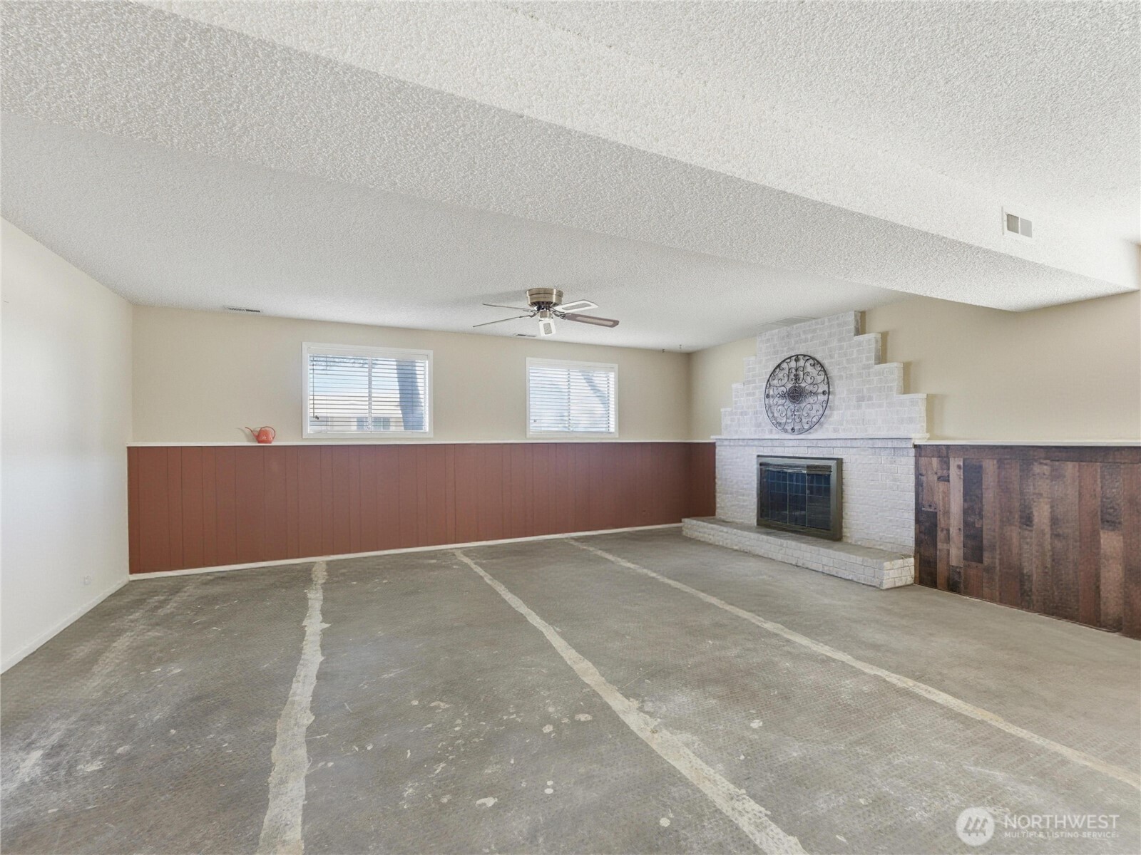 214 S Kansas Avenue , East Wenatchee, WA 98802