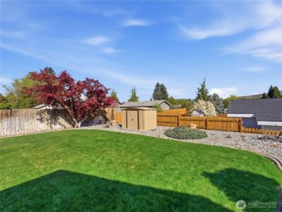 214 S Kansas Avenue , East Wenatchee, WA 98802 - Photo 35