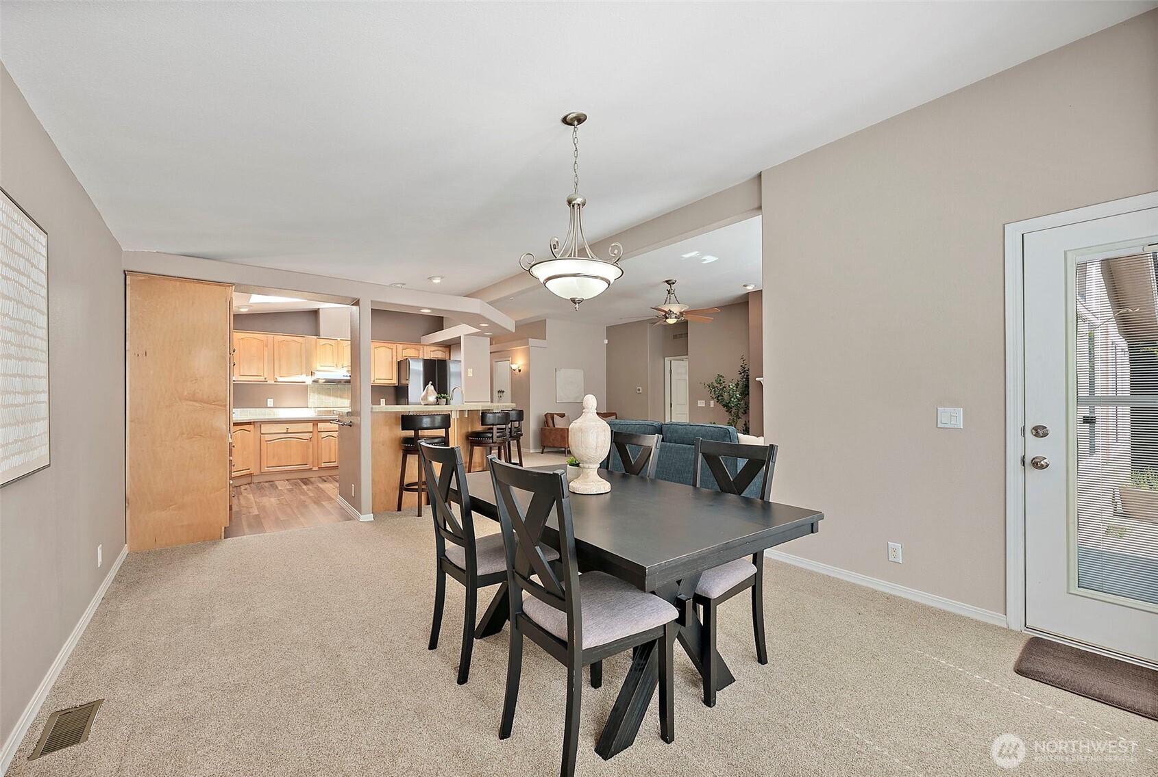 21819 SE 275th Place #31, Maple Valley, WA 98038