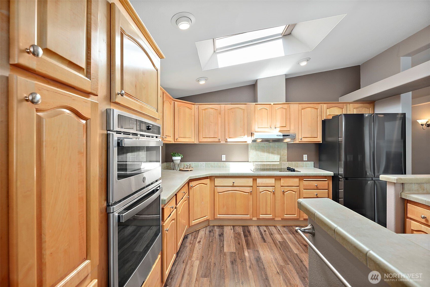 21819 SE 275th Place #31, Maple Valley, WA 98038