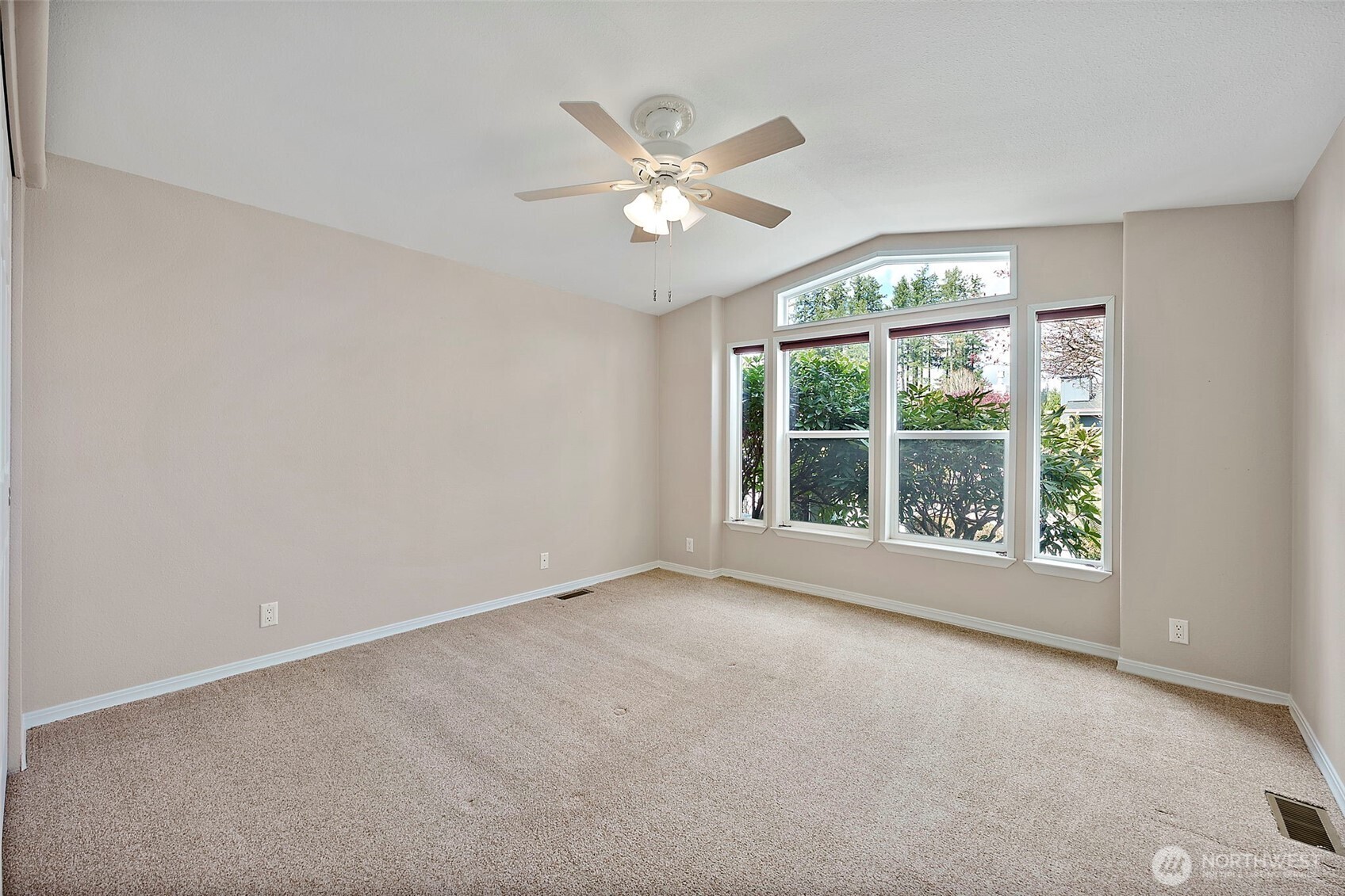 21819 SE 275th Place #31, Maple Valley, WA 98038