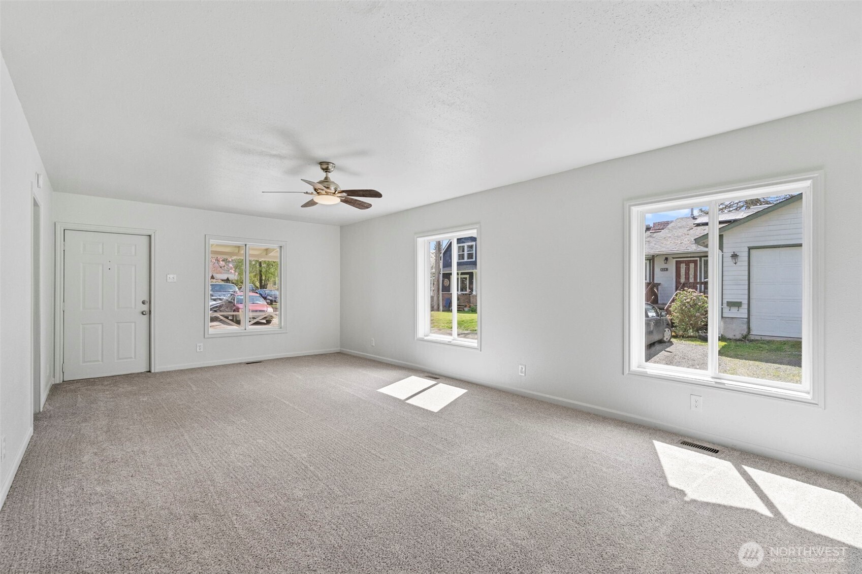 623 Jefferson Street , Centralia, WA 98531