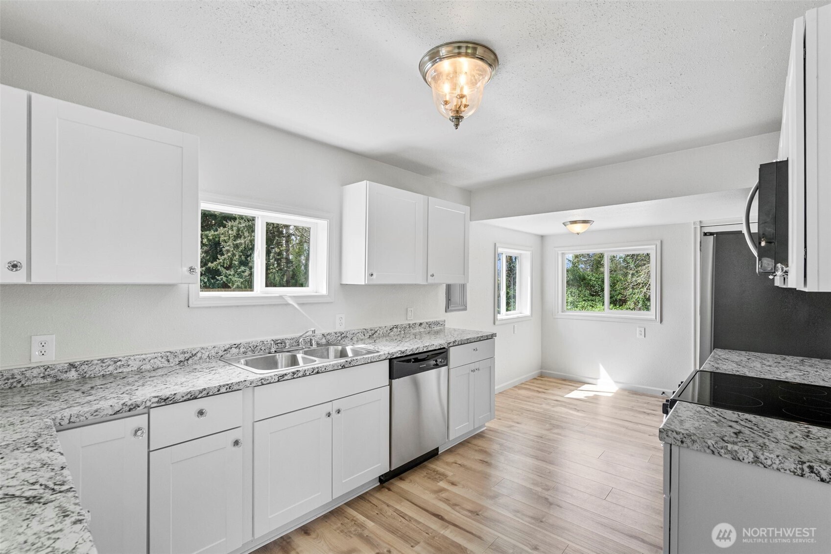 623 Jefferson Street , Centralia, WA 98531