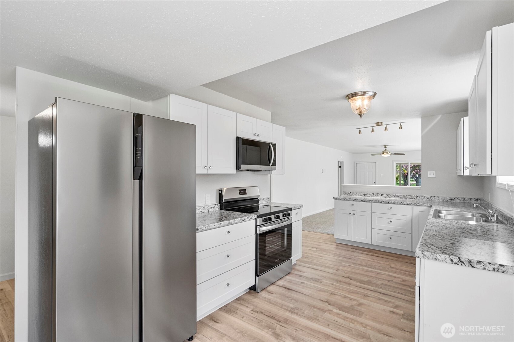 623 Jefferson Street , Centralia, WA 98531