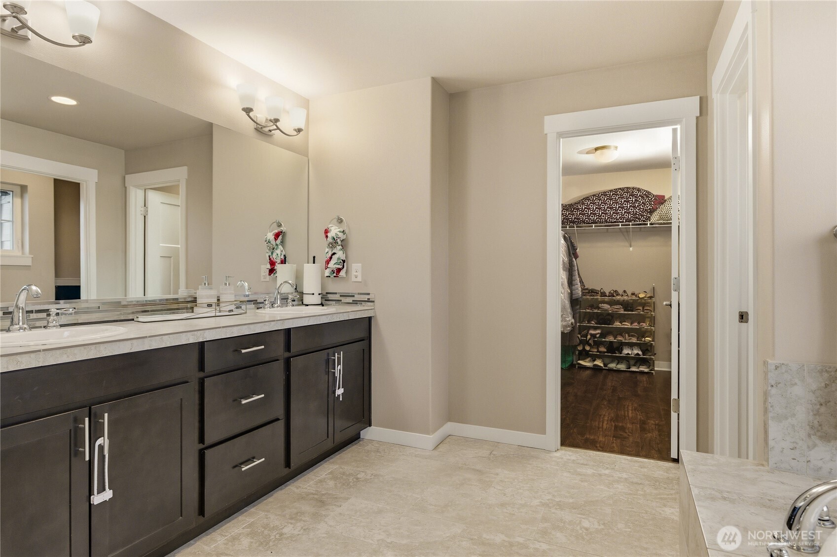 33852 56th Place S, Auburn, WA 98001