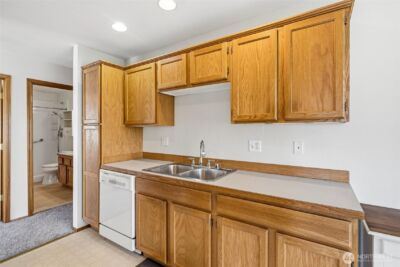 2209 26th Street , Anacortes, WA 98221 - Photo 19