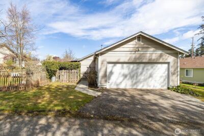 2209 26th Street , Anacortes, WA 98221 - Photo 8