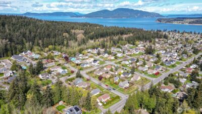 2209 26th Street , Anacortes, WA 98221 - Photo 10