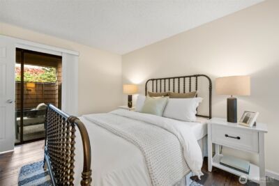 11420 NE 128th Street #D54, Kirkland, WA 98034 - Photo 8