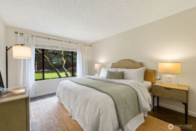 11420 NE 128th Street #D54, Kirkland, WA 98034 - Photo 10