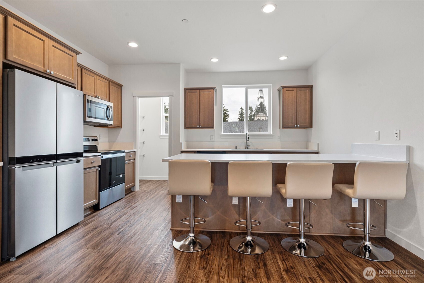 18128 1st Place SW, Normandy Park, WA 98166