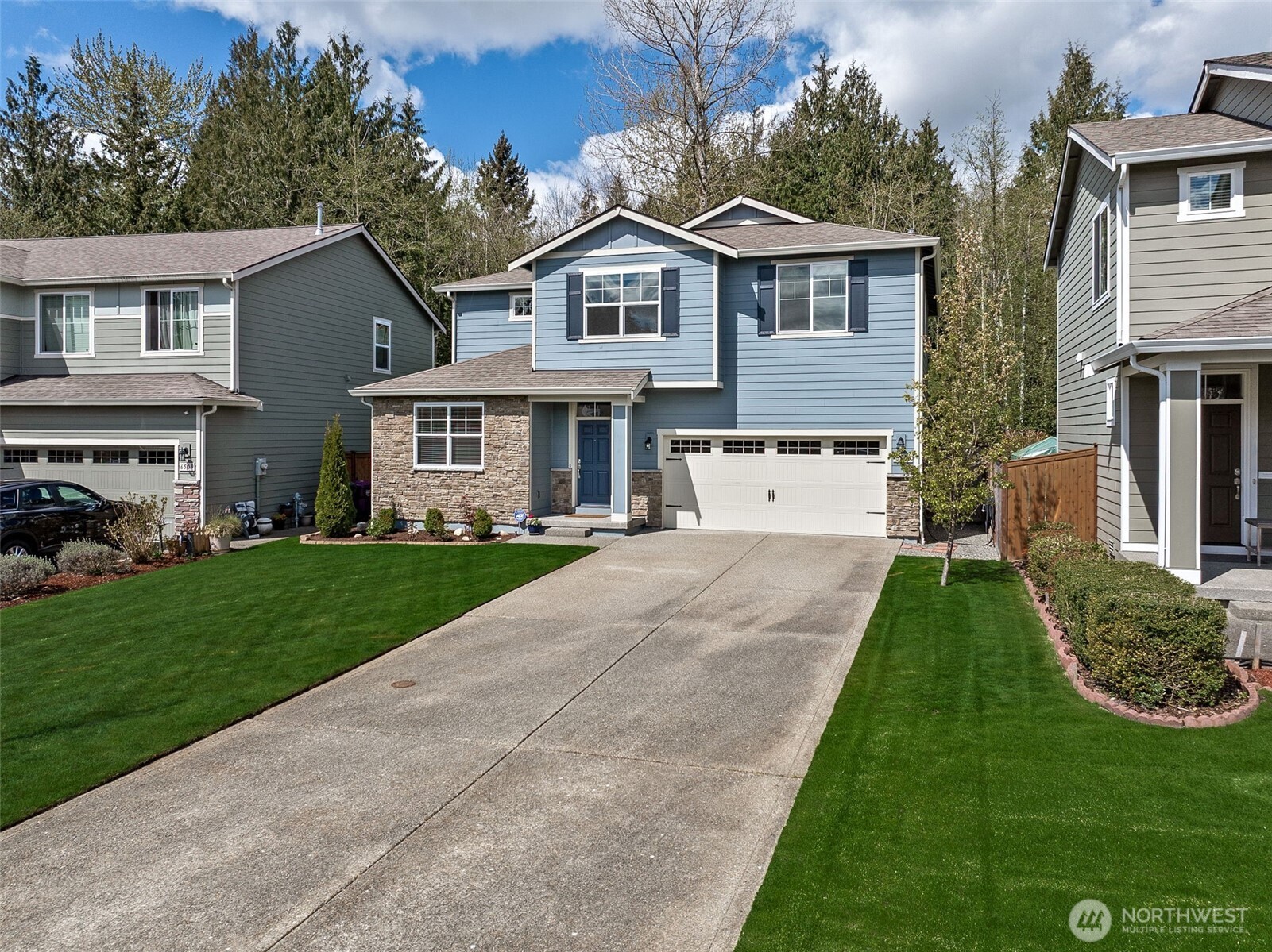 6513 Summerwood Drive E, Puyallup, WA 98373