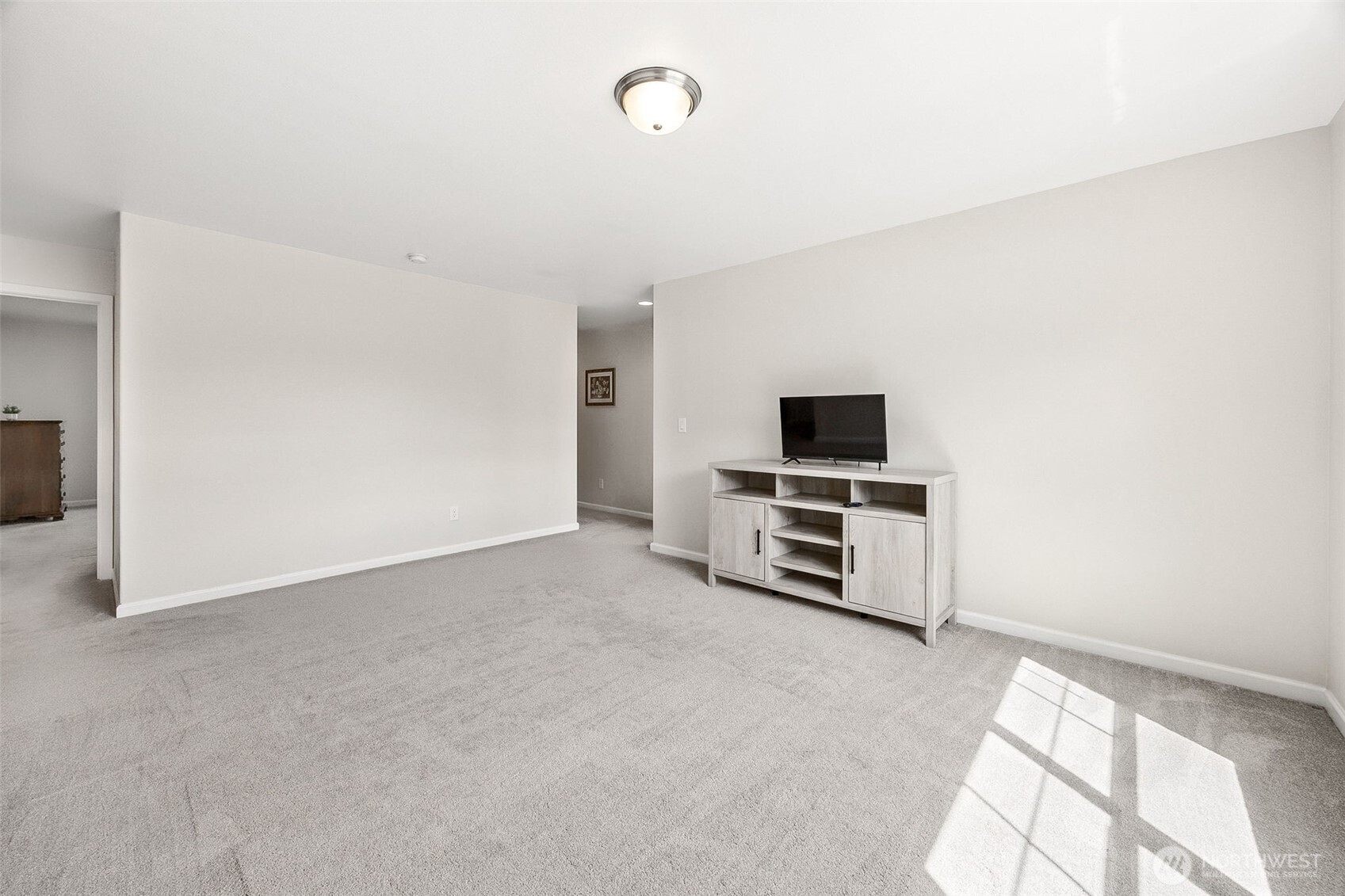 6513 Summerwood Drive E, Puyallup, WA 98373