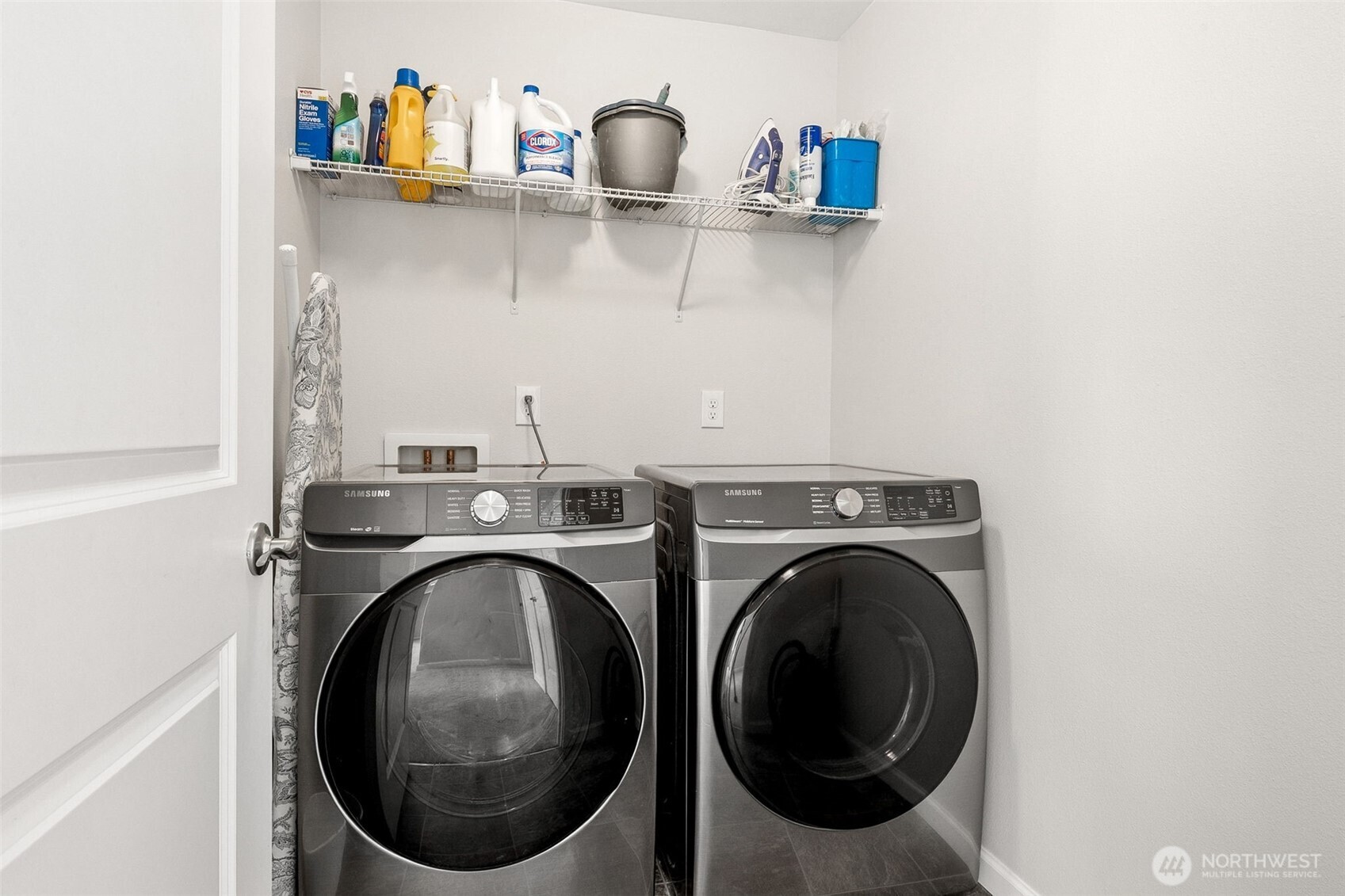 6513 Summerwood Drive E, Puyallup, WA 98373