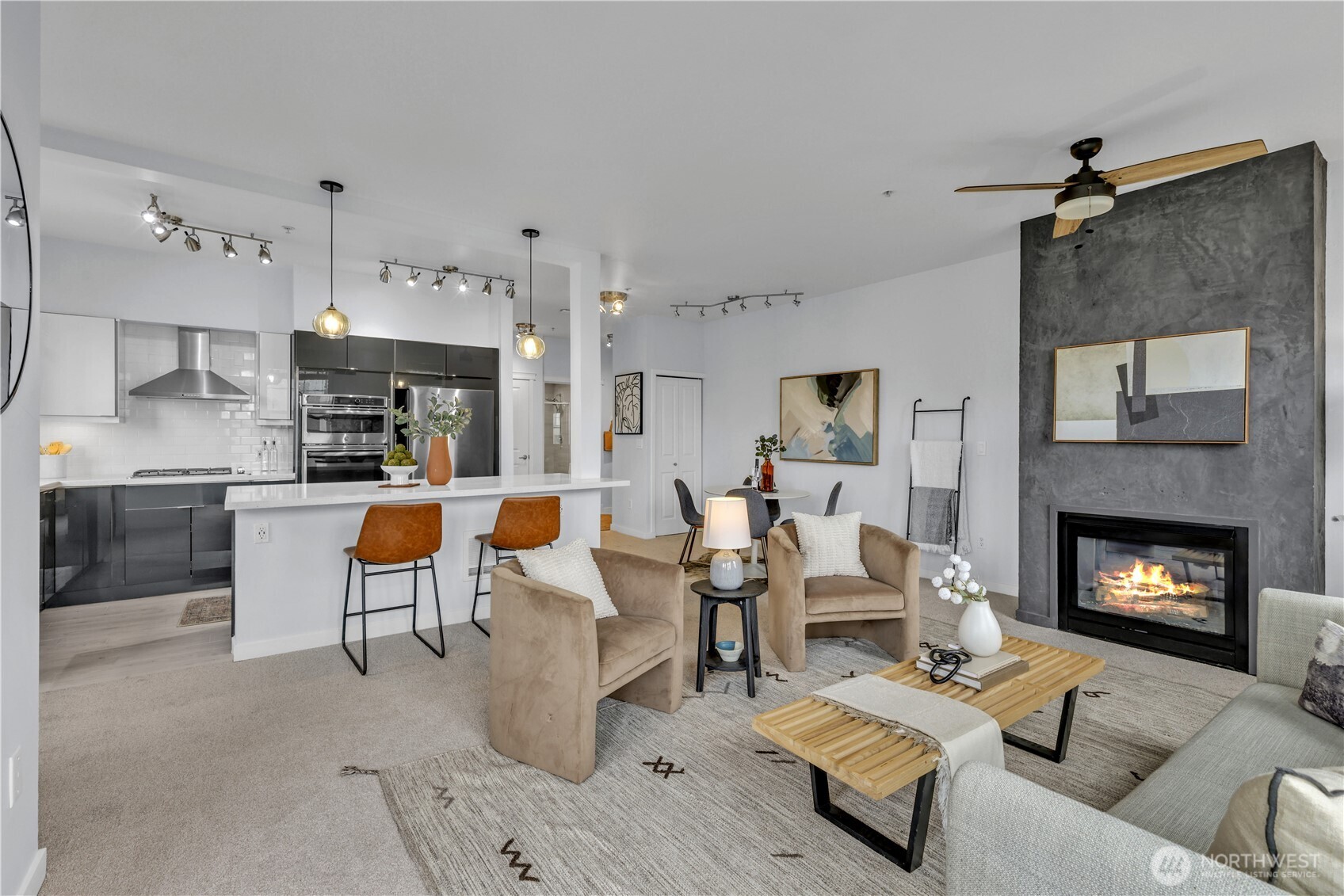 530 4th Avenue W #410, Seattle, WA 98119