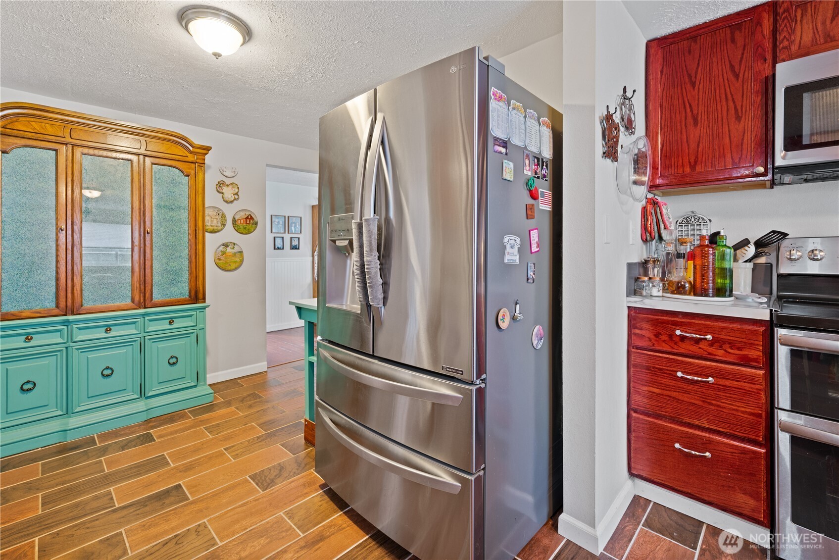 722 SW 2nd Avenue , Castle Rock, WA 98611
