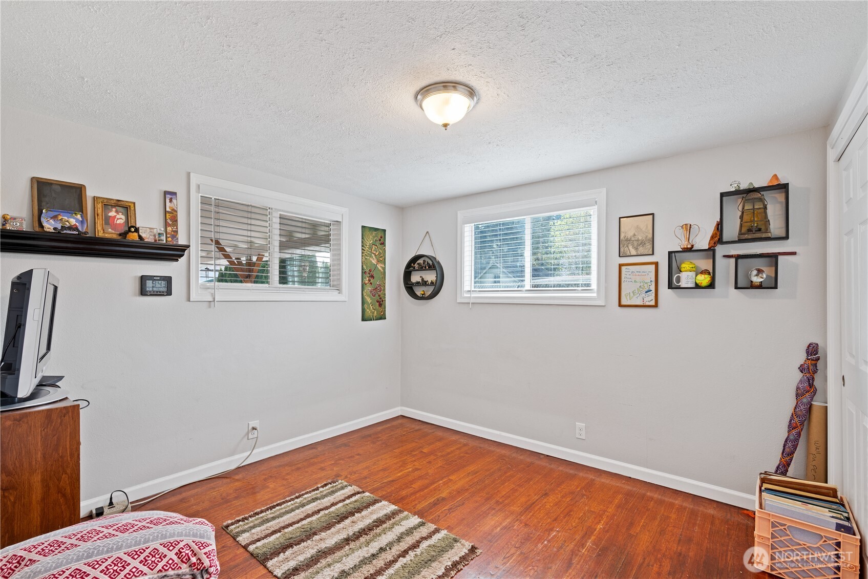 722 SW 2nd Avenue , Castle Rock, WA 98611