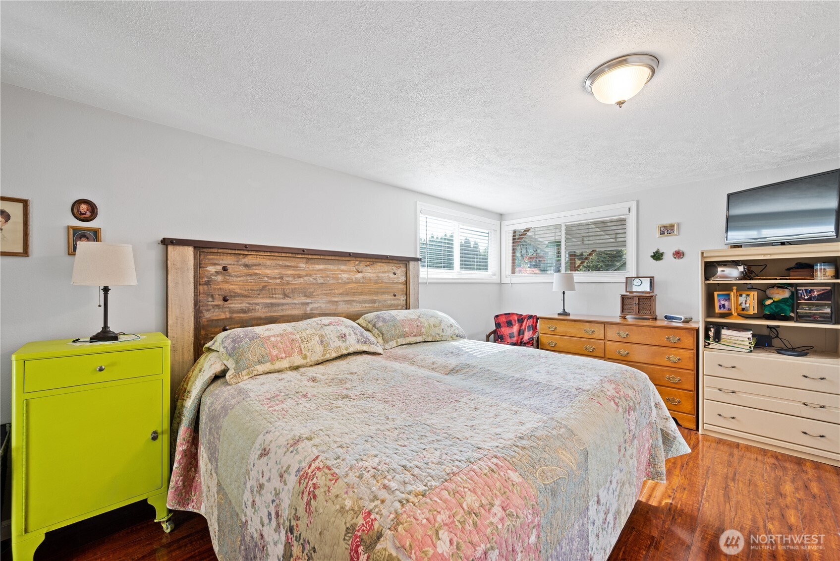 722 SW 2nd Avenue , Castle Rock, WA 98611