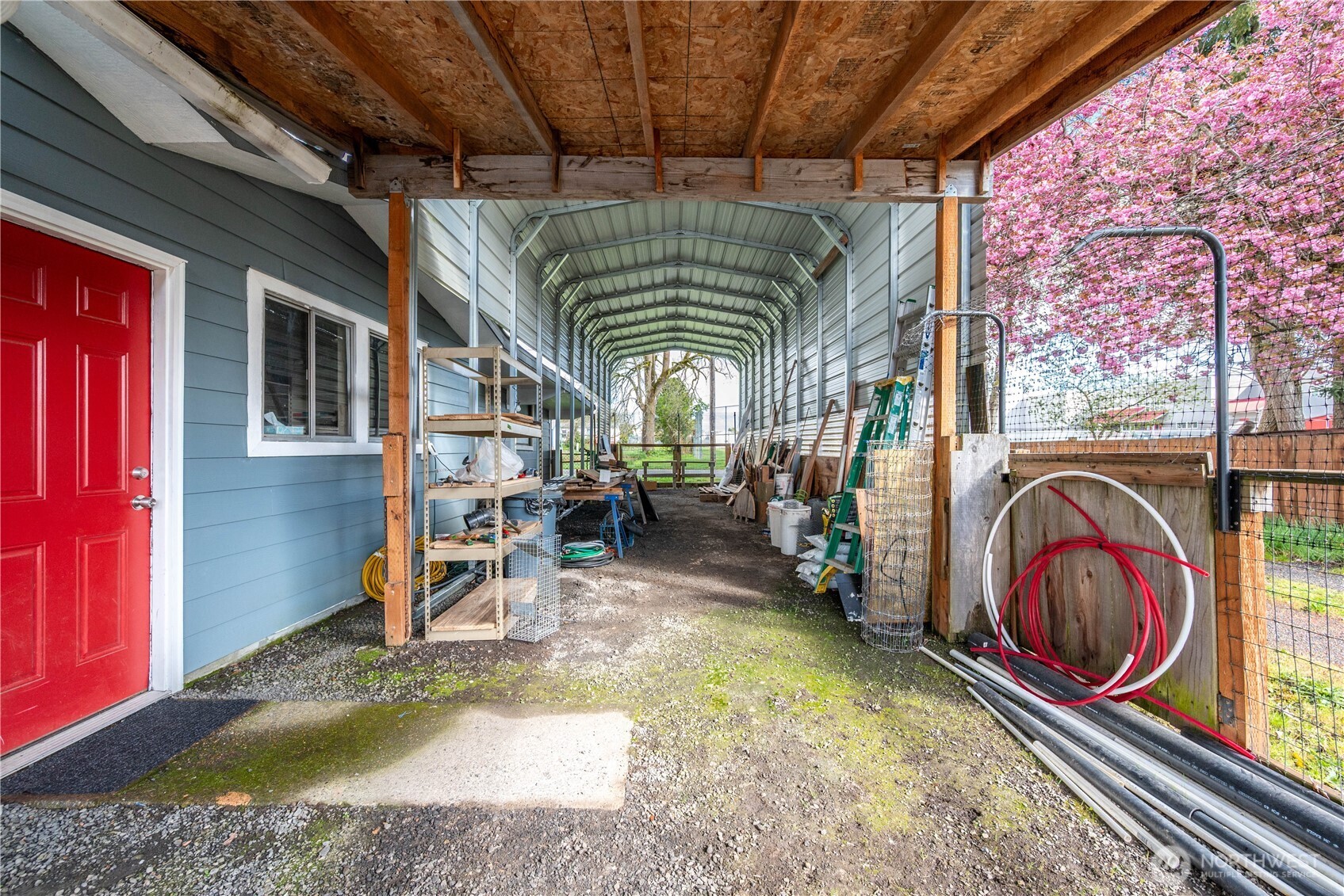 722 SW 2nd Avenue , Castle Rock, WA 98611