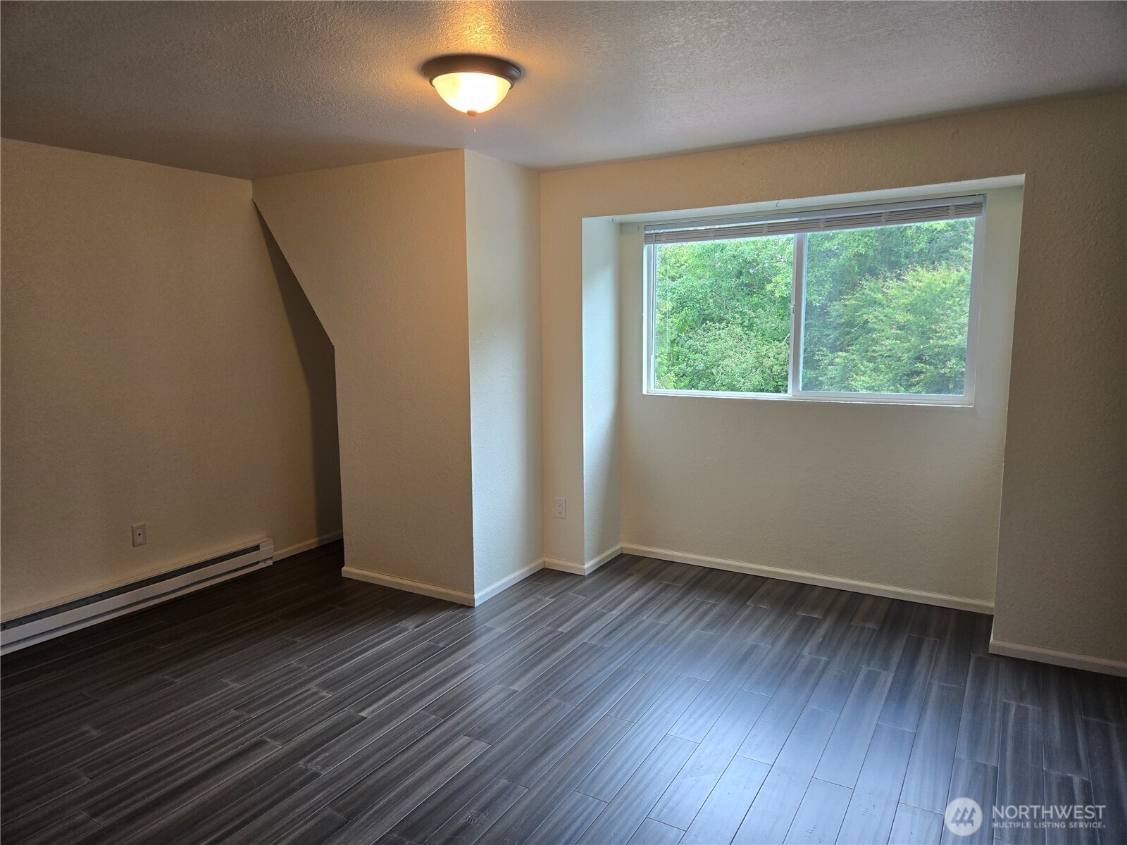 15320 40th Avenue W, Lynnwood, WA 98087