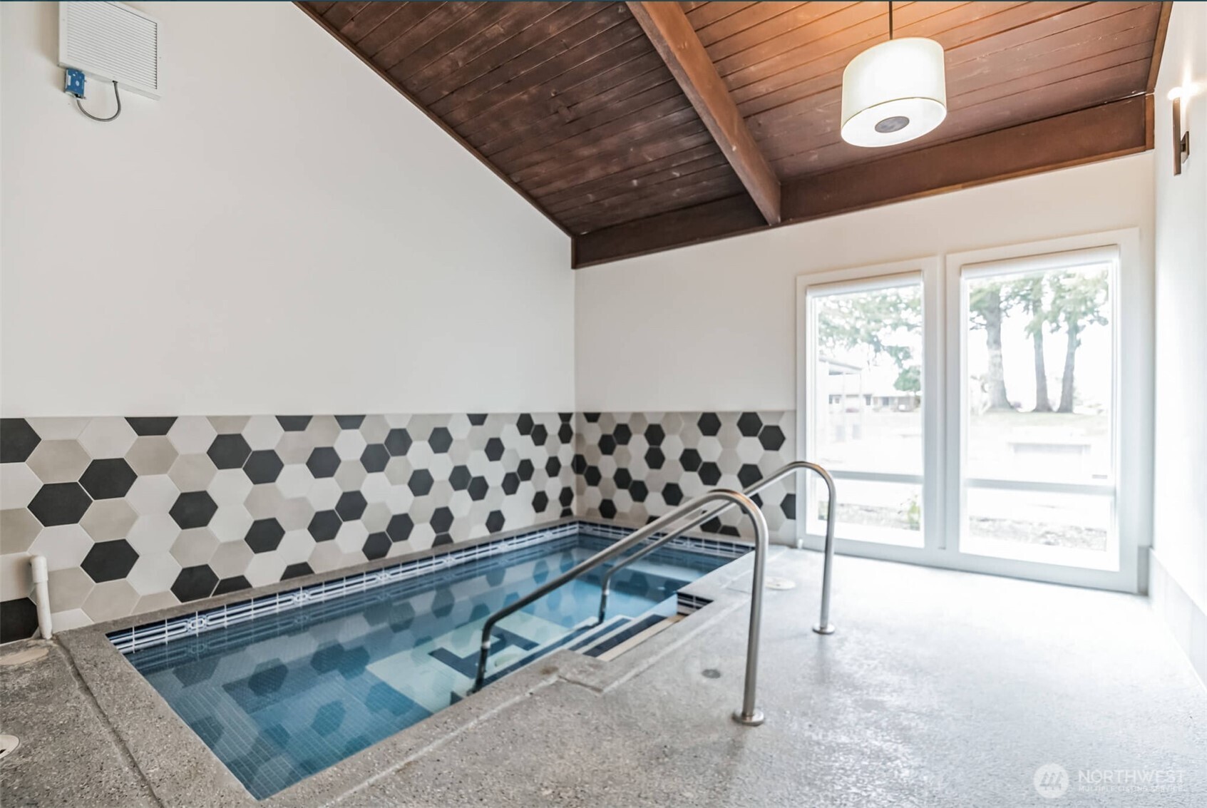 1111 Archwood Drive SW #200, Olympia, WA 98502
