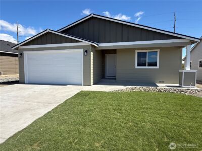 2480 Noah Street SE, East Wenatchee, WA 98802 - Photo 1