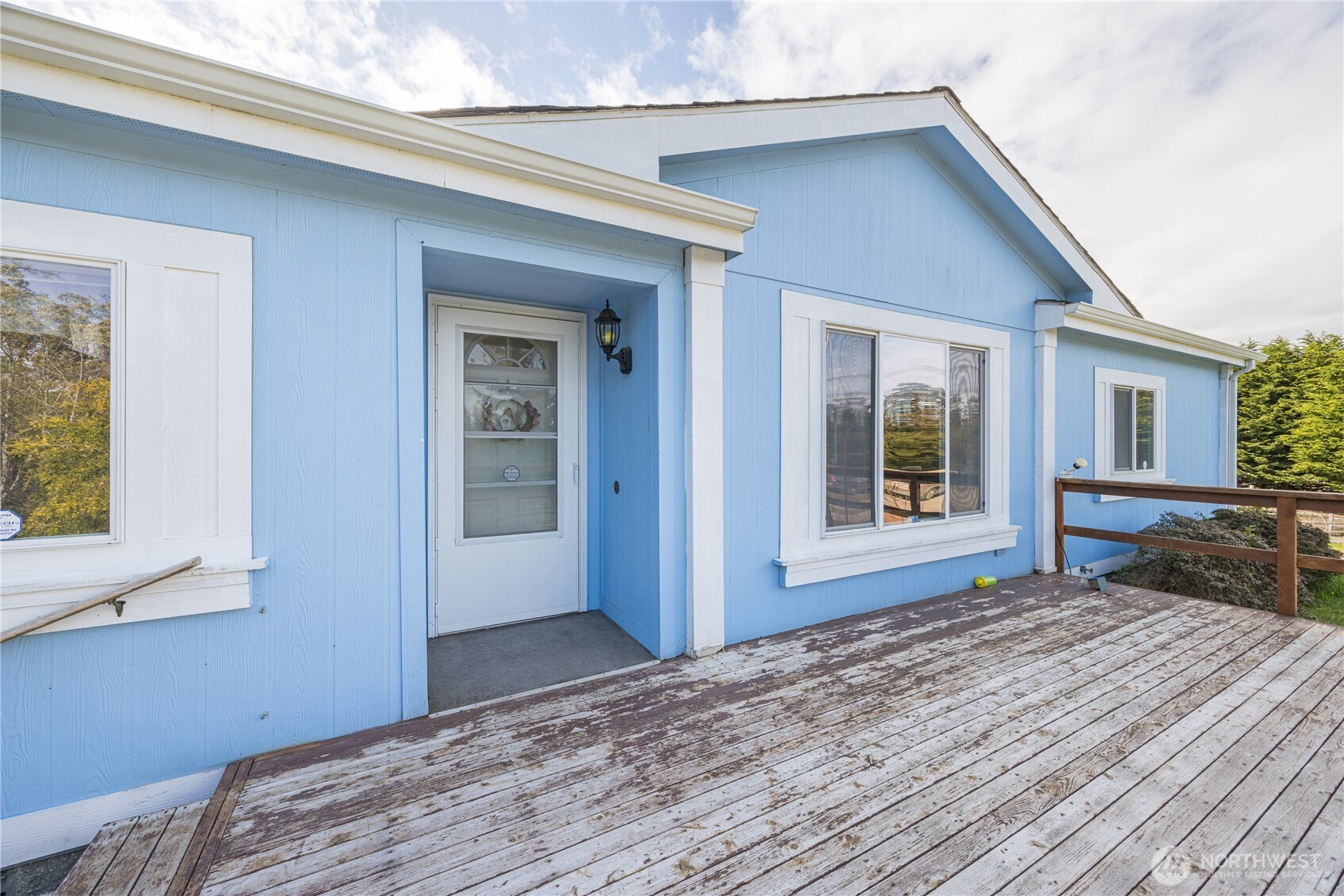 122 Derrick Road , Port Angeles, WA 98362