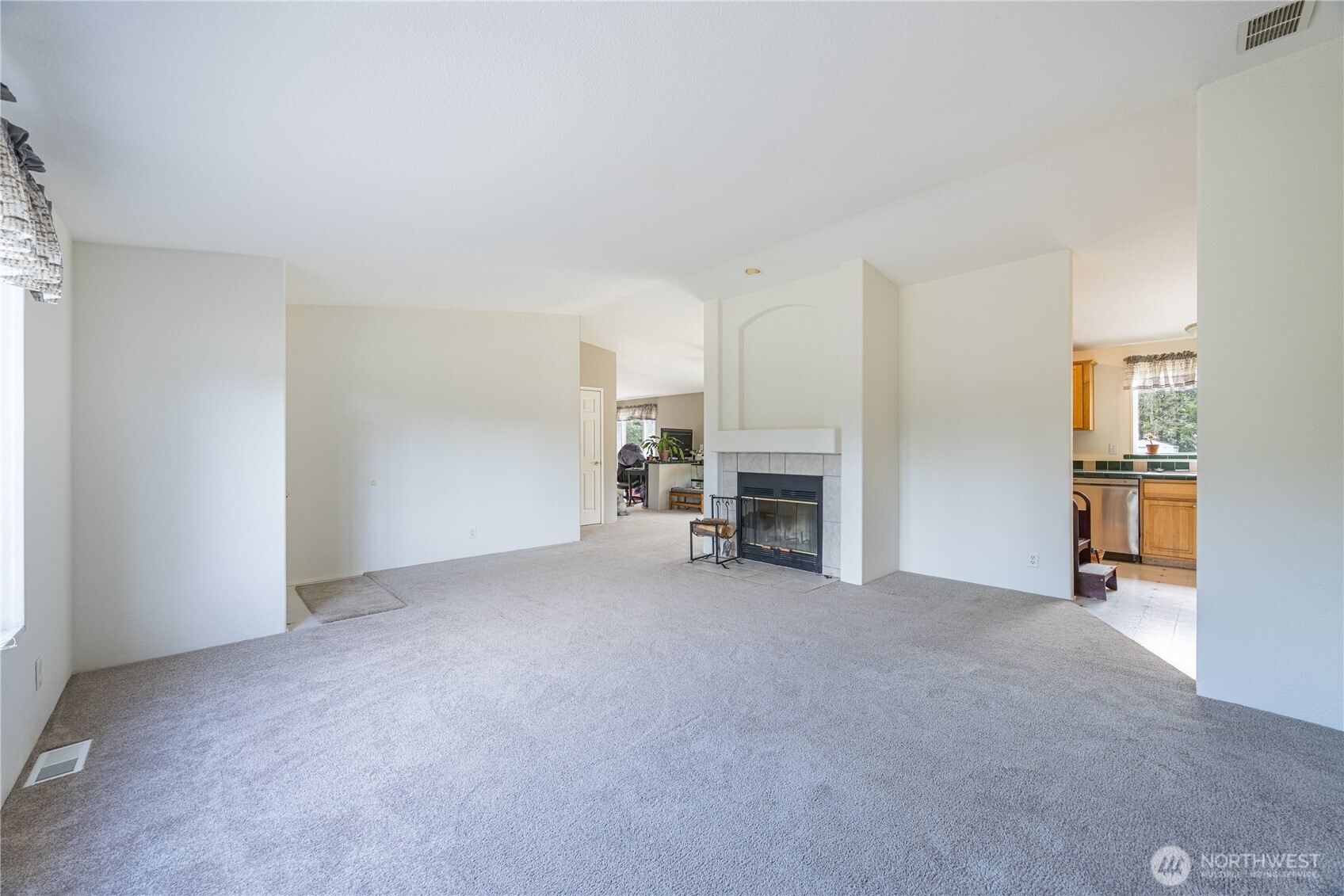 122 Derrick Road , Port Angeles, WA 98362