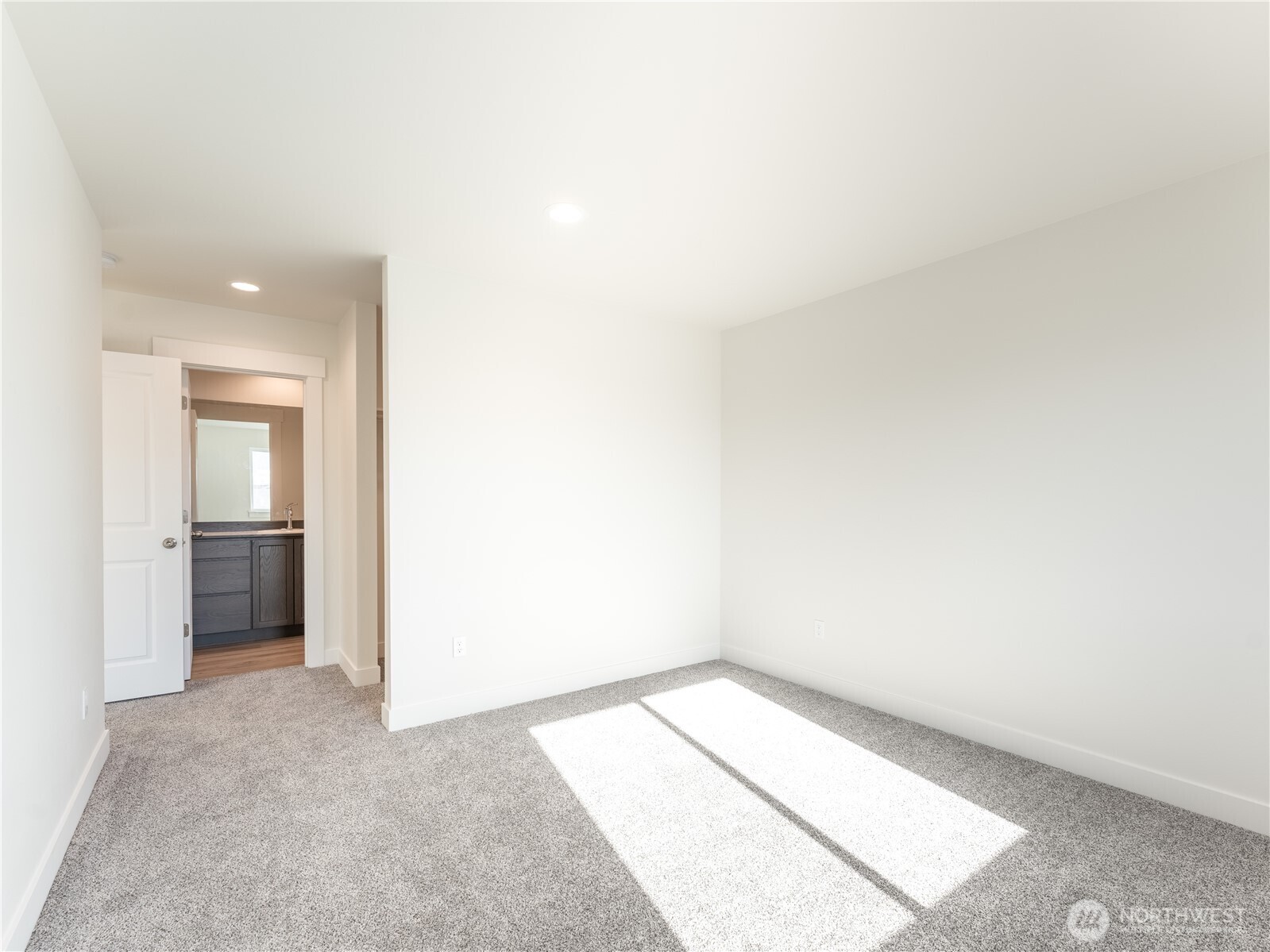 2484 Noah Street SE, East Wenatchee, WA 98802