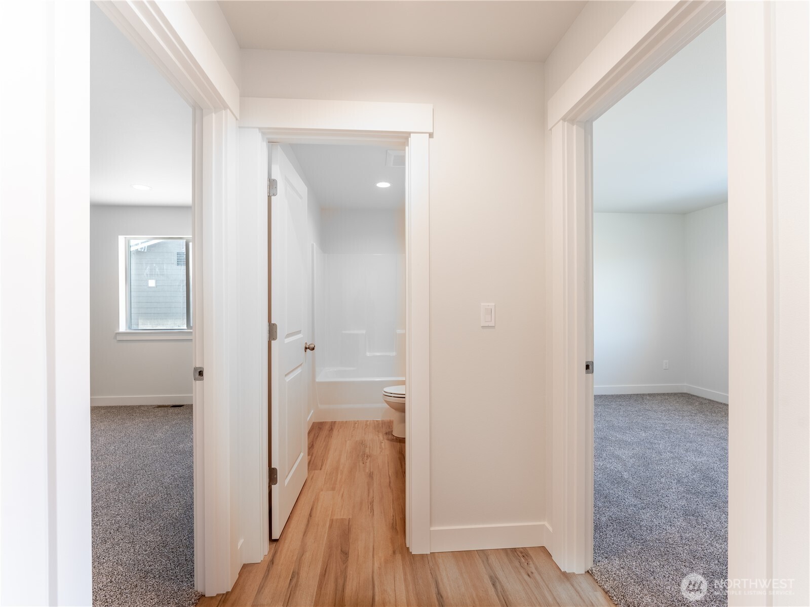 2484 Noah Street SE, East Wenatchee, WA 98802