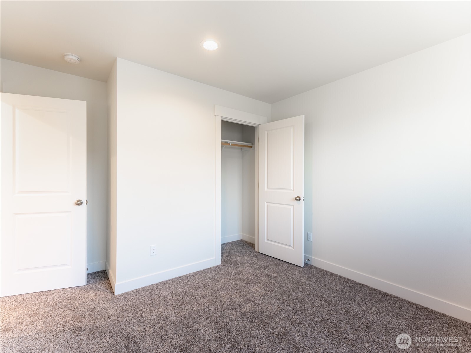 2484 Noah Street SE, East Wenatchee, WA 98802