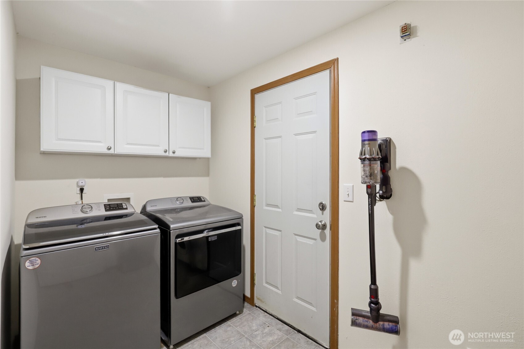 24382 Catamount Lane NW, Poulsbo, WA 98370