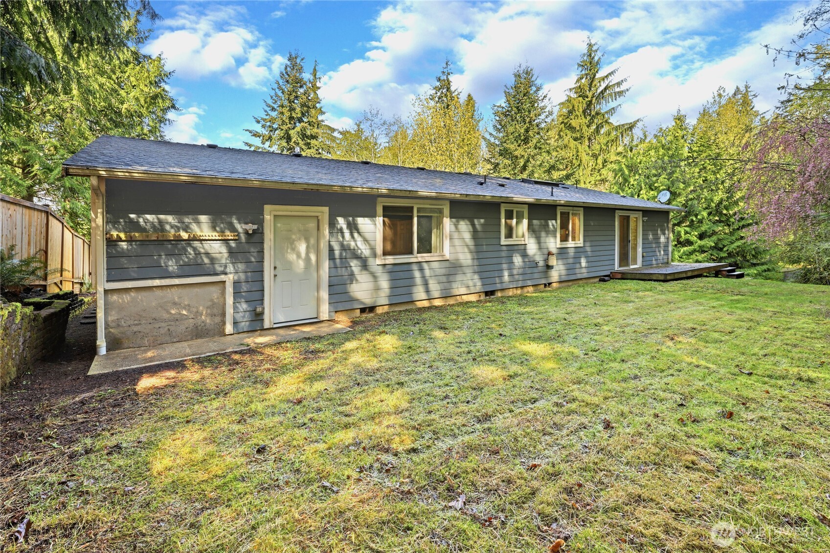24382 Catamount Lane NW, Poulsbo, WA 98370