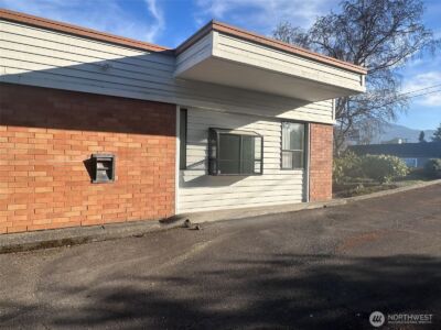 722 S C Street , Port Angeles, WA 98363 - Photo 11