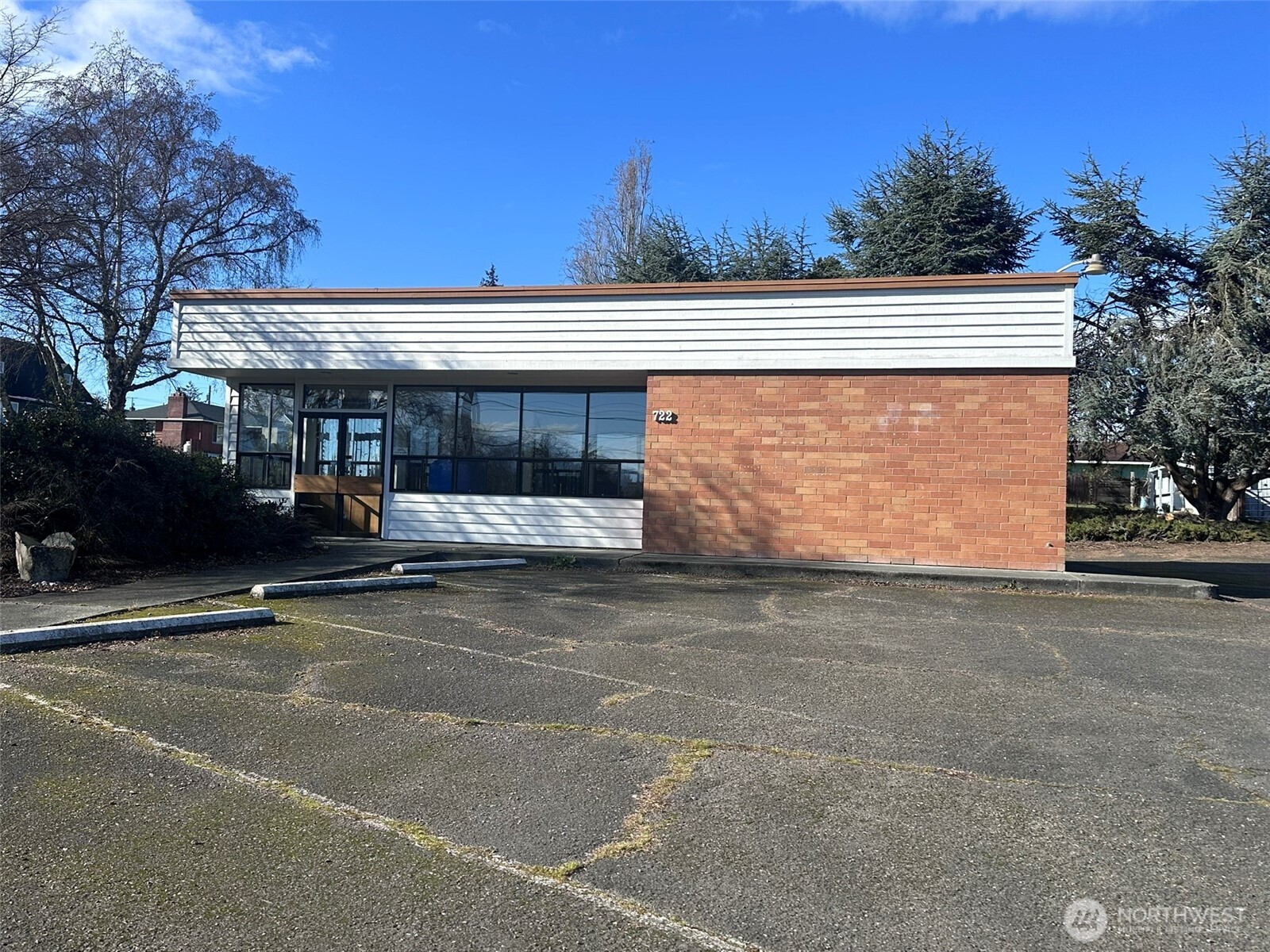722 S C Street , Port Angeles, WA 98363